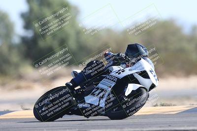 media/Nov-02-2025-CVMA (Sun) [[337aff29ab]]/Race 8-Formula Lightweight Twins Shootout/